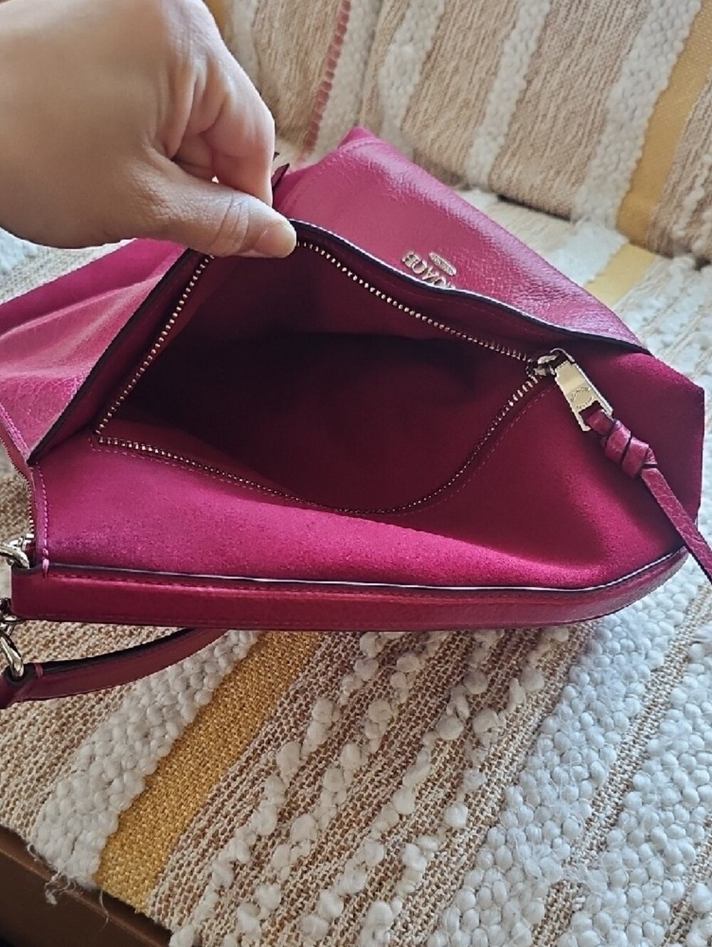 COACH Marlon Hobo In Dark Berry - Picture 4 of 11